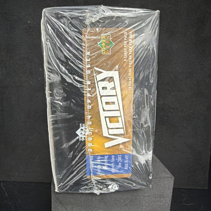 2003 04 UPPER DECK BASKETBALL VICTORY RETAIL 14 PK SEALED BOX  LEBRON JAMES RC ?